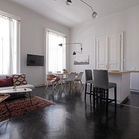 City Center Industrial Residence Budapest Exterior photo